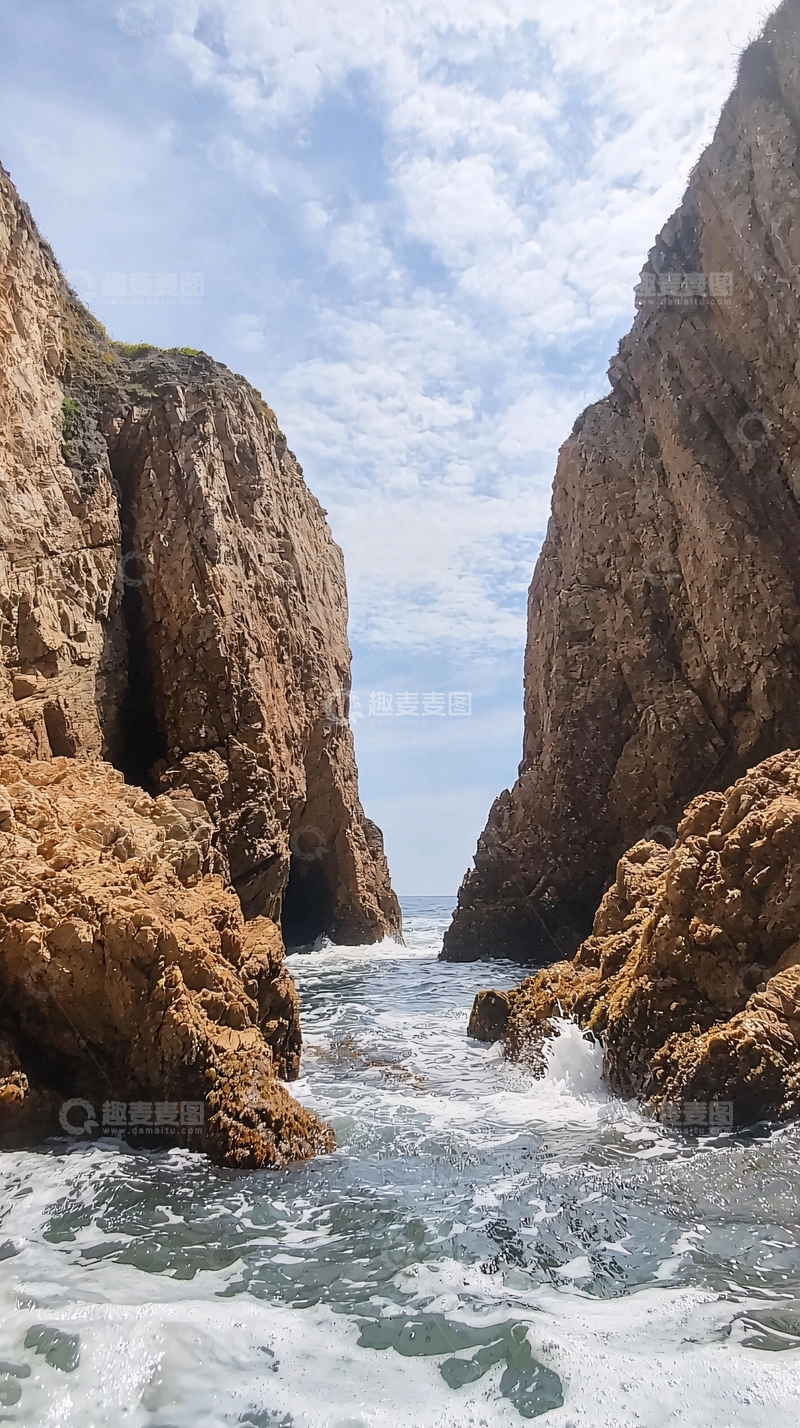 高清大图下载【趣麦麦图】峡谷海滩浪花