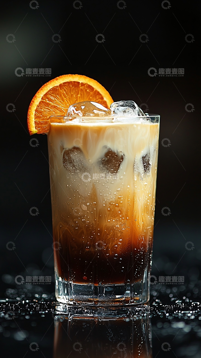 高清大图下载【趣麦麦图】冰块饮料与橙子切片的特写