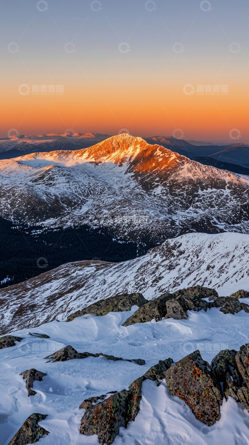 高清大图下载【趣麦麦图】雪山日落