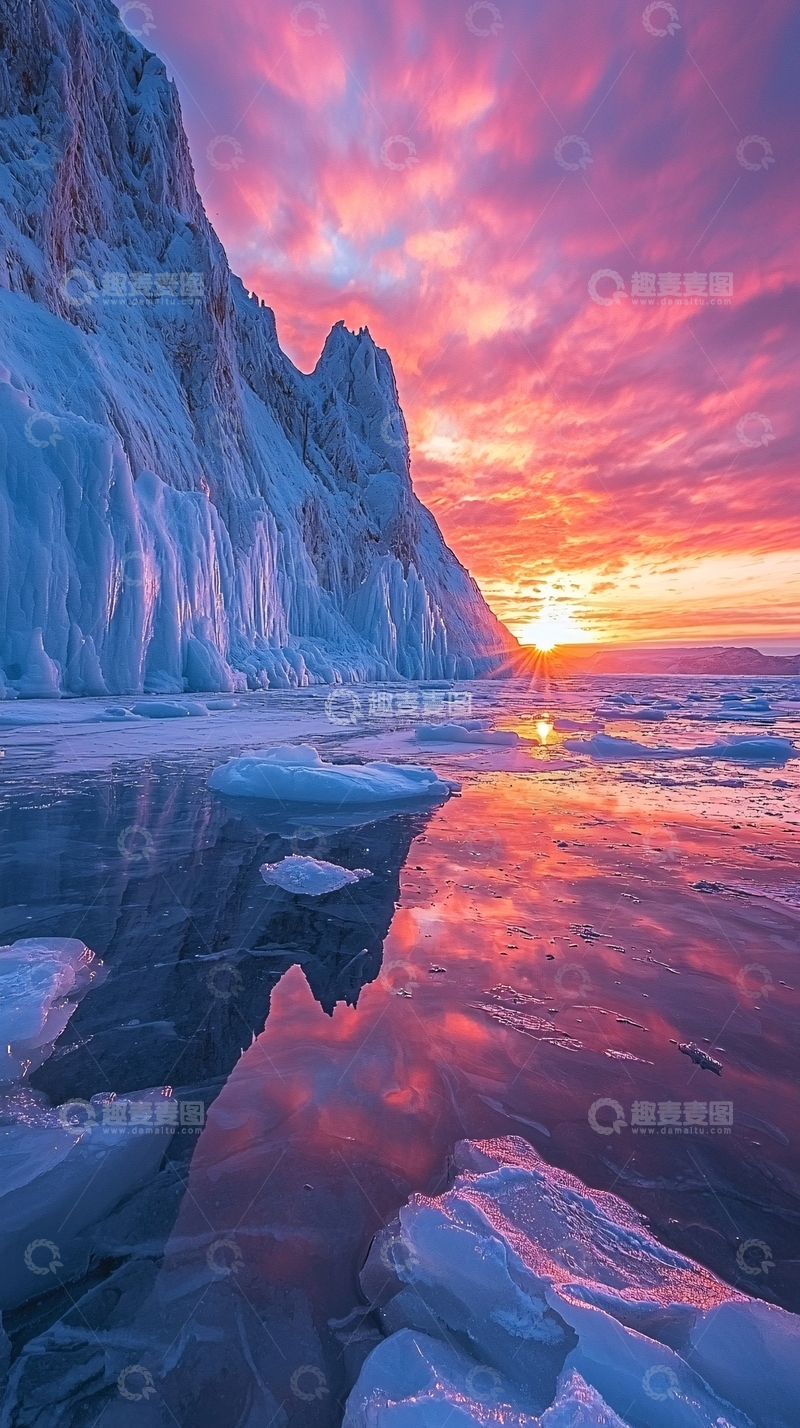 高清大图下载【趣麦麦图】冰雪覆盖的山峰