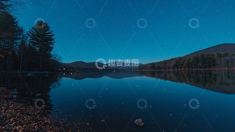 高清大图下载【趣麦麦图】宁静湖泊夜景