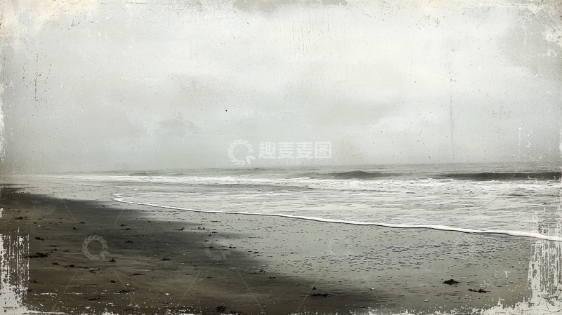 高清大图下载【趣麦麦图】黑白海滩灰蒙蒙的天空