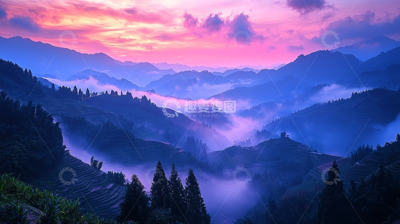 高清大图下载【趣麦麦图】梦幻般日出山峦