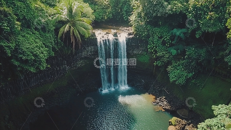 高清大图下载【趣麦麦图】热带雨林瀑布