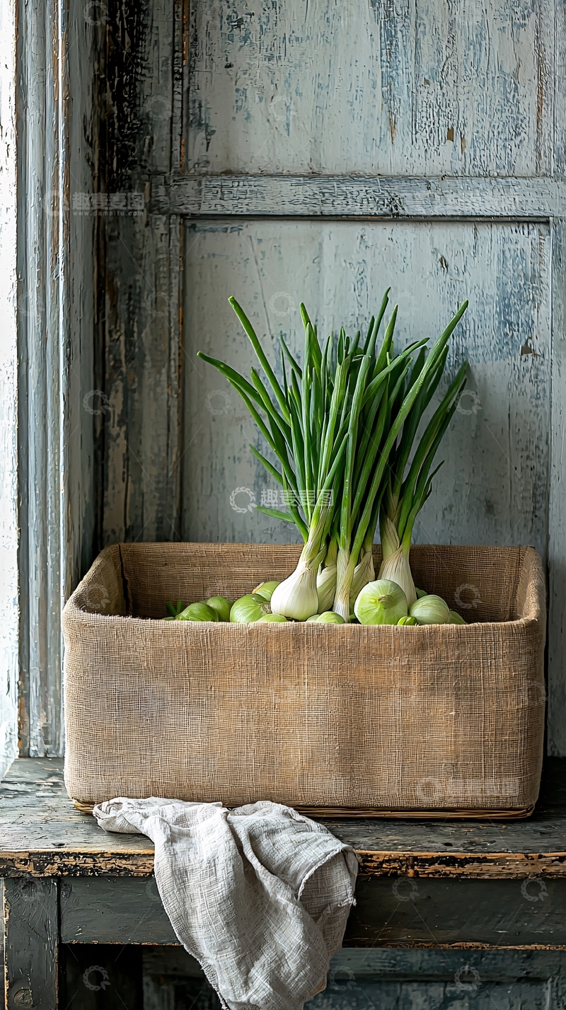 高清大图下载【趣麦麦图】绿葱置于木盒