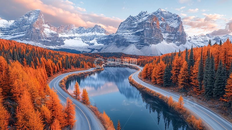 高清大图下载【趣麦麦图】秋日山间湖泊公路