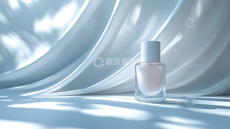 高清大图下载【趣麦麦图】白色指甲油与丝绸光影