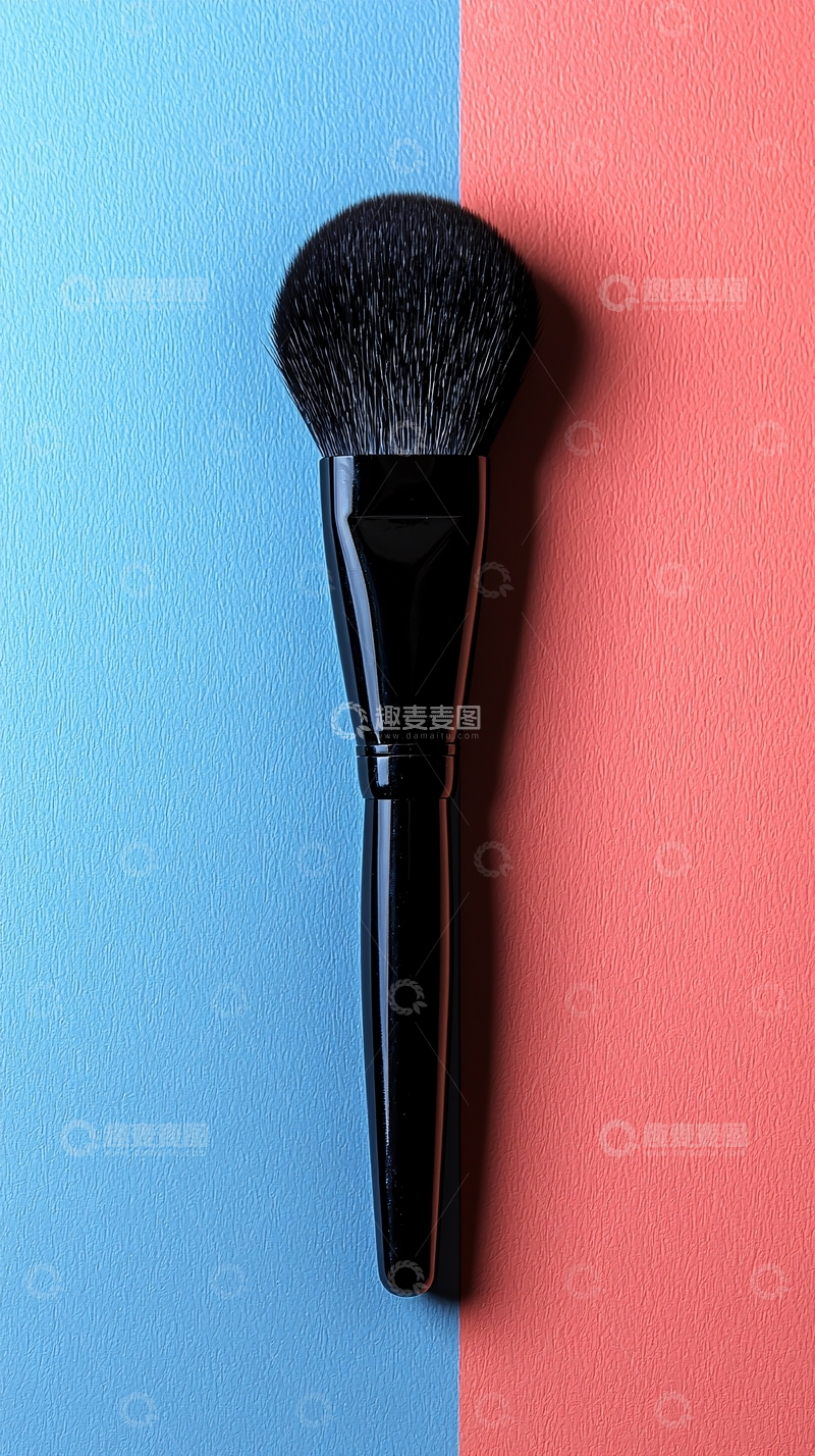 高清大图下载【趣麦麦图】黑色化妆刷