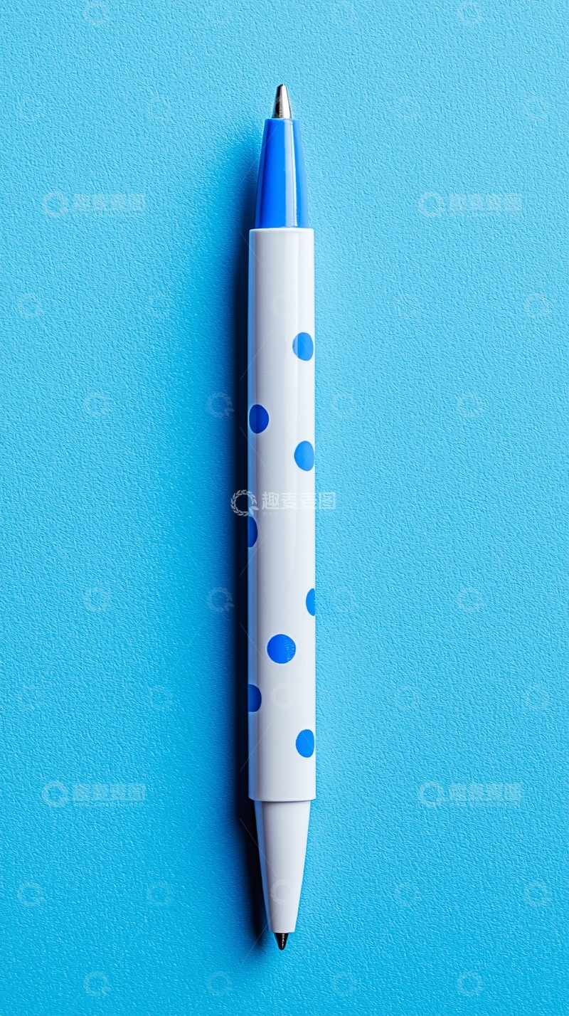 高清大图下载【趣麦麦图】蓝色圆点装饰的笔