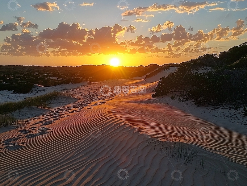 高清大图下载【趣麦麦图】沙漠日落美景