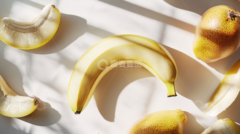 高清大图下载【趣麦麦图】阳光下香蕉梨子摆拍