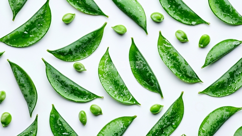 高清大图下载【趣麦麦图】新鲜豌豆荚与豆粒白色背景