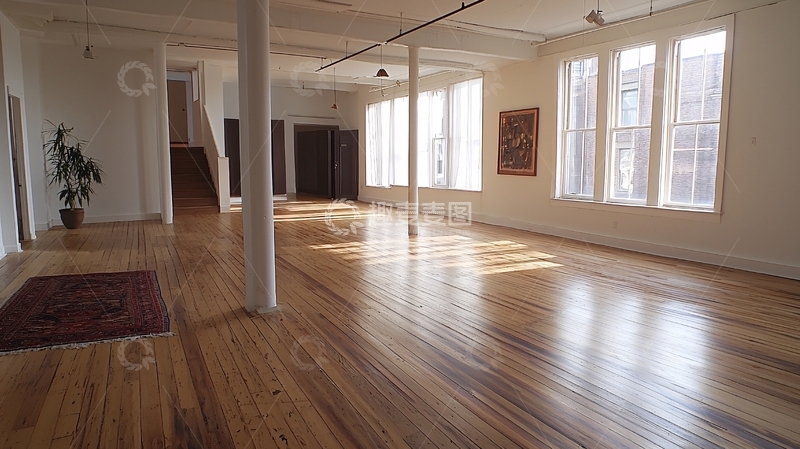 高清大图下载【趣麦麦图】宽敞明亮的木地板大空间