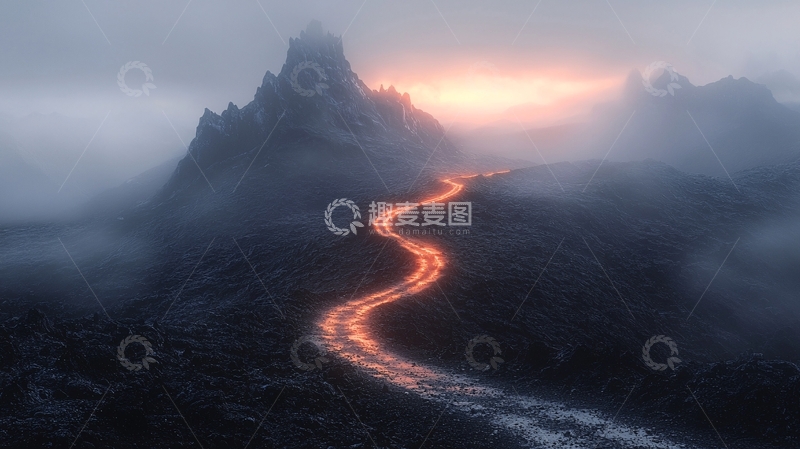 高清大图下载【趣麦麦图】雾气山峰公路