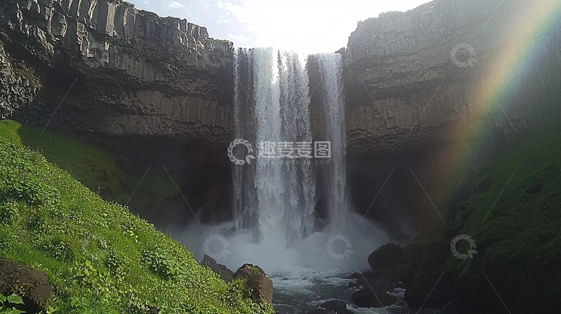 高清大图下载【趣麦麦图】彩虹瀑布