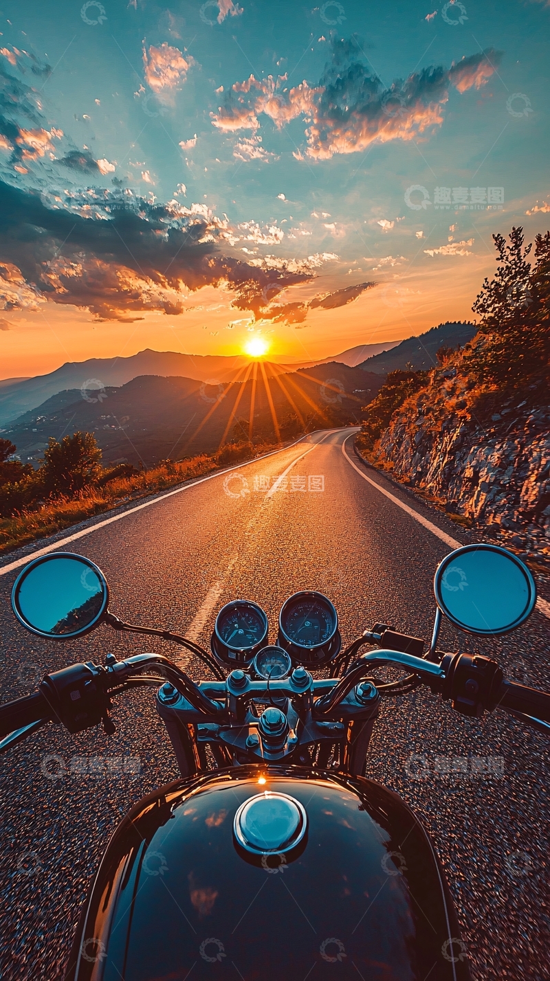 高清大图下载【趣麦麦图】公路骑行日落美景