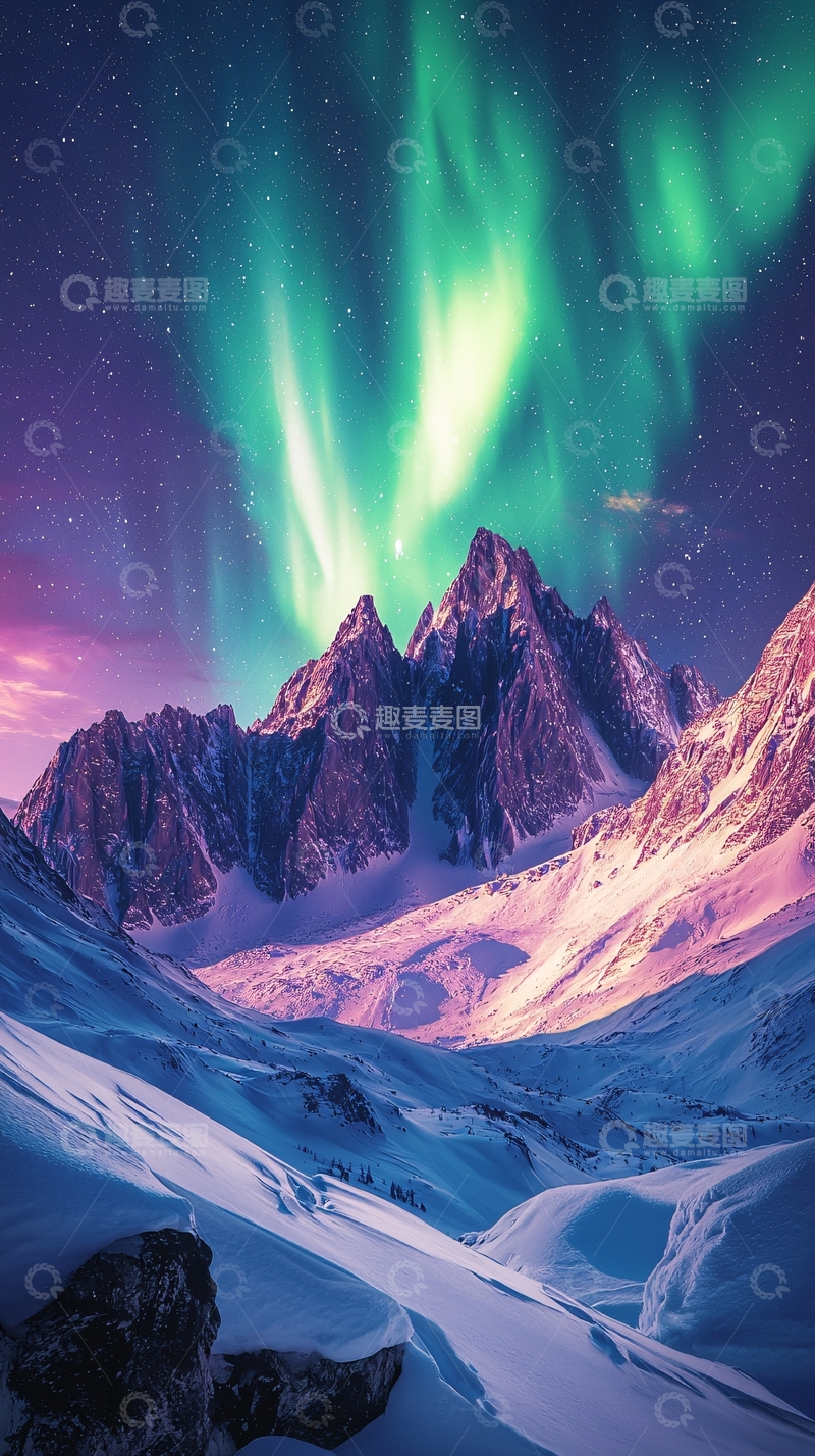 高清大图下载【趣麦麦图】极光山脉雪景