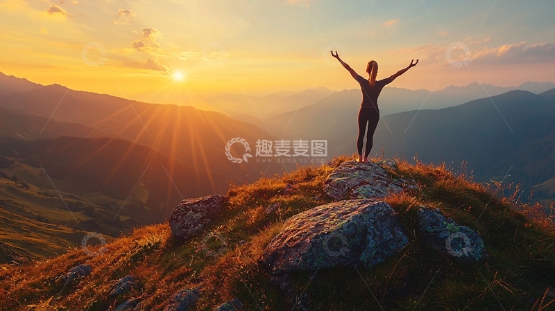 高清大图下载【趣麦麦图】山顶日出