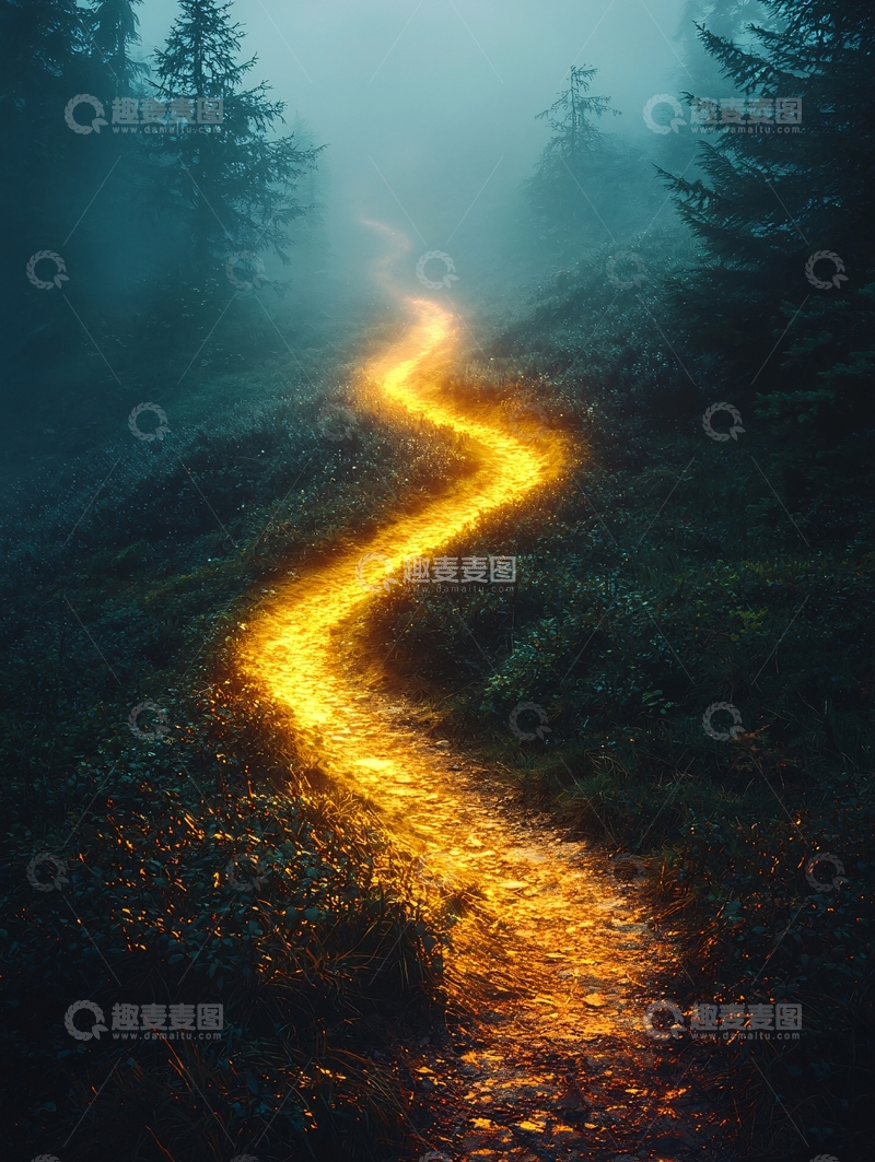 高清大图下载【趣麦麦图】雾中发光小路