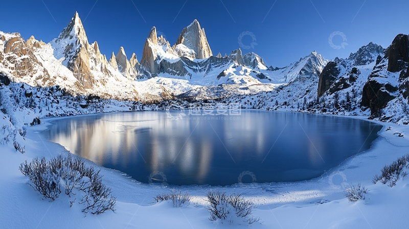 高清大图下载【趣麦麦图】雪山湖泊风景
