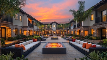 日落时分小区庭院