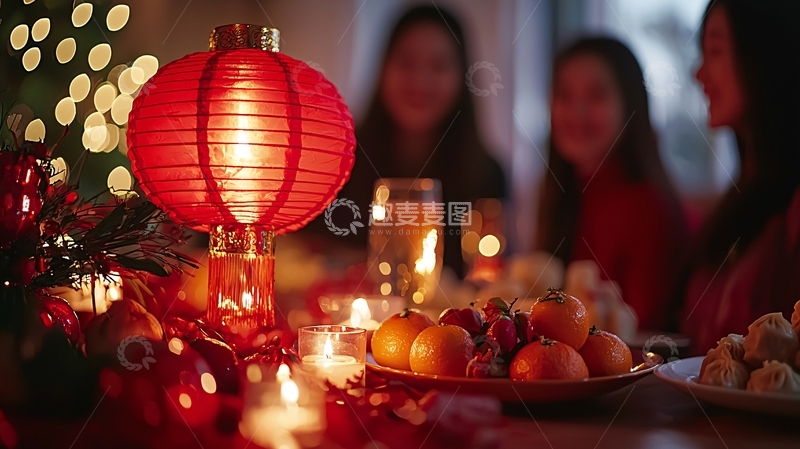 高清大图下载【趣麦麦图】红灯笼温馨家庭晚餐