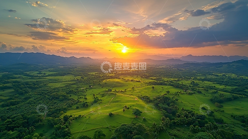 高清大图下载【趣麦麦图】山峦日落美景