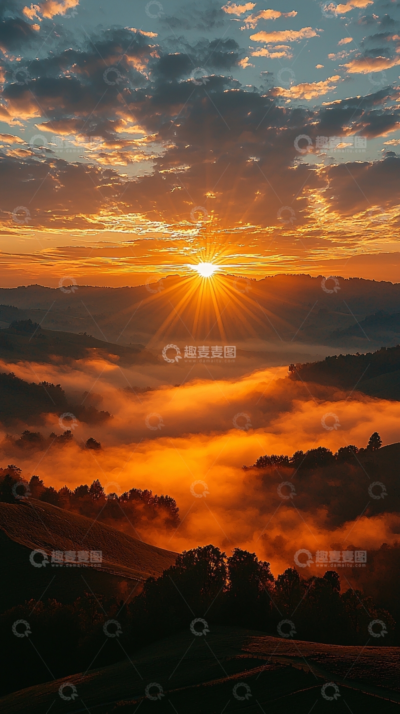 高清大图下载【趣麦麦图】日出山峦云海雾气