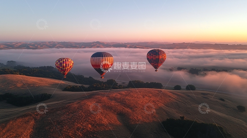 高清大图下载【趣麦麦图】日出时分的热气球
