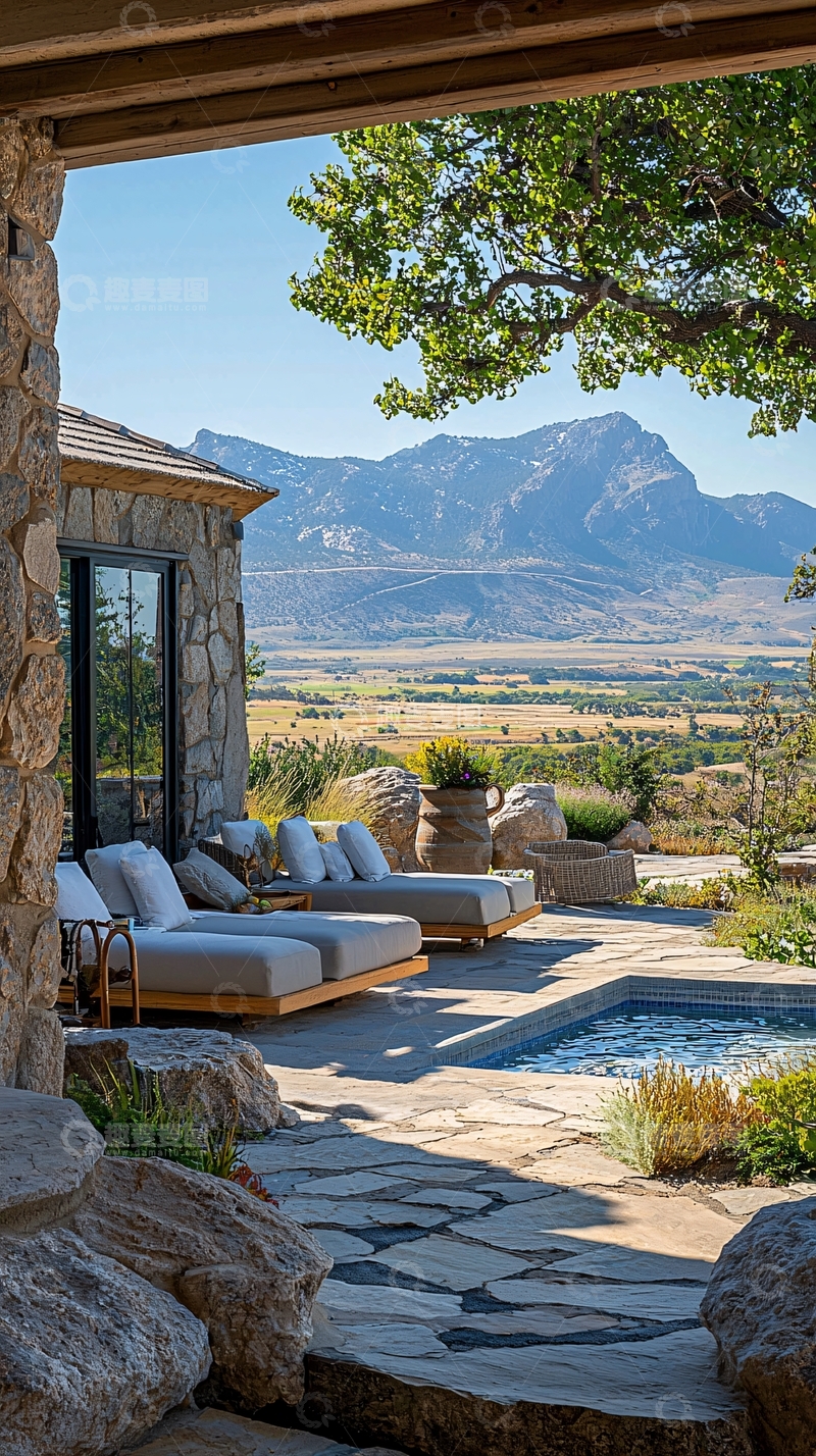 高清大图下载【趣麦麦图】石头屋外的泳池和山景