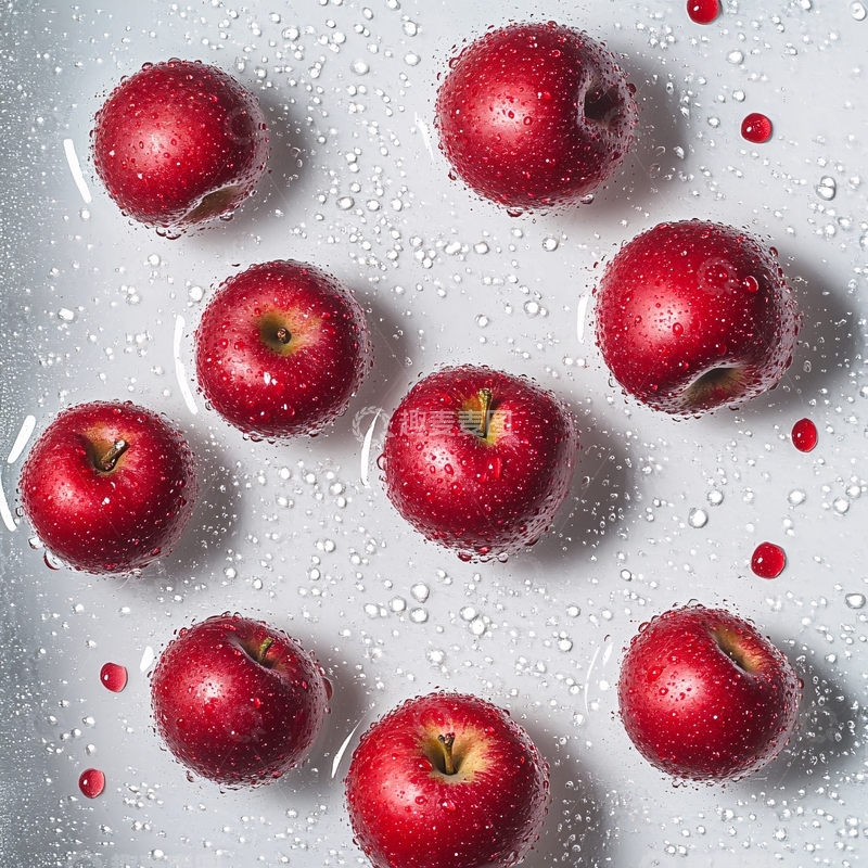 高清大图下载【趣麦麦图】红色带露珠苹果