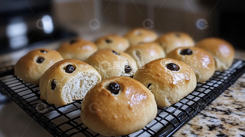 高清大图下载【趣麦麦图】-黑眼豆豆面包
