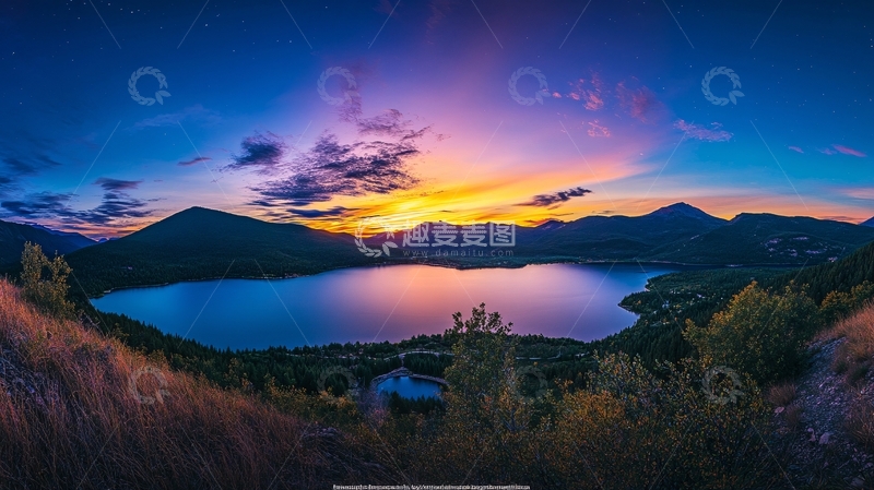 高清大图下载【趣麦麦图】夕阳下的天池