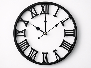 北欧黑色简约挂钟