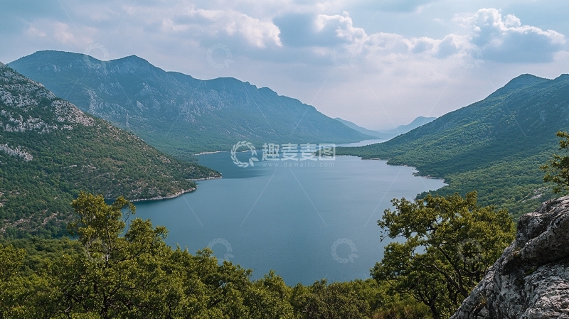 高清大图下载【趣麦麦图】群山水库