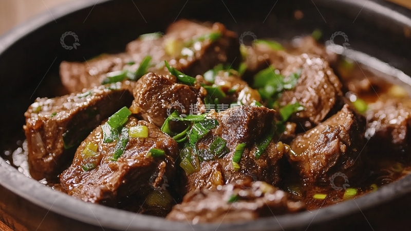 高清大图下载【趣麦麦图】-黄焖牛肉煲仔牛肉