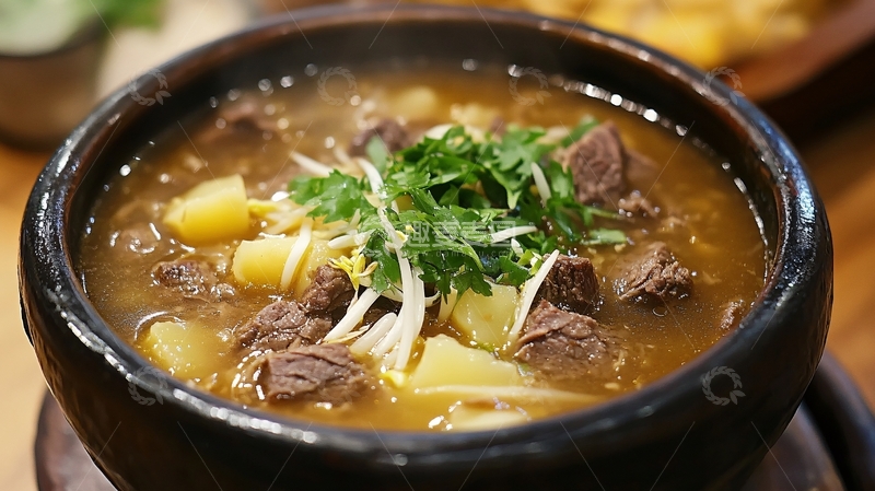 高清大图下载【趣麦麦图】砂锅土豆炖牛腩东北菜1
