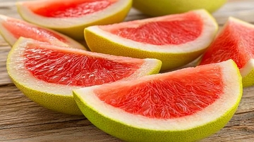 红心蜜柚高清特写图片1