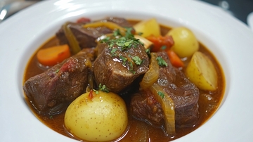 布根地红酒烩牛尾