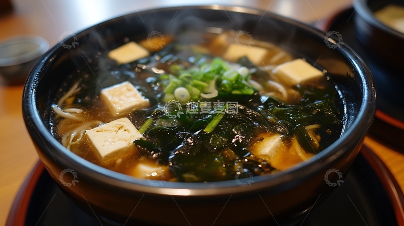 高清大图下载【趣麦麦图】味增汤豆腐海带葱