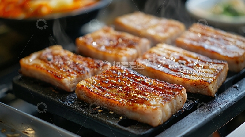 高清大图下载【趣麦麦图】炭烤五花1
