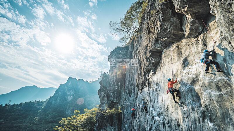高清大图下载【趣麦麦图】户外攀岩挑战巅峰1