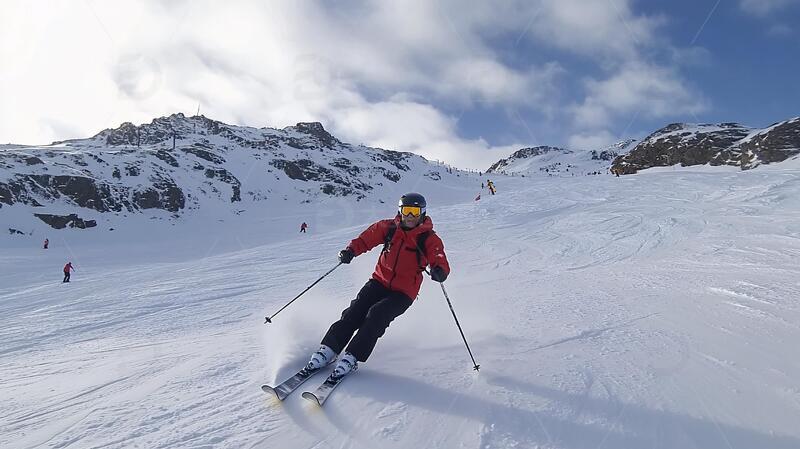 阿尔卑斯滑雪场