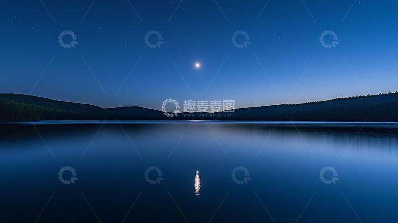 高清大图下载【趣麦麦图】湖水月光湖面月光蓝调