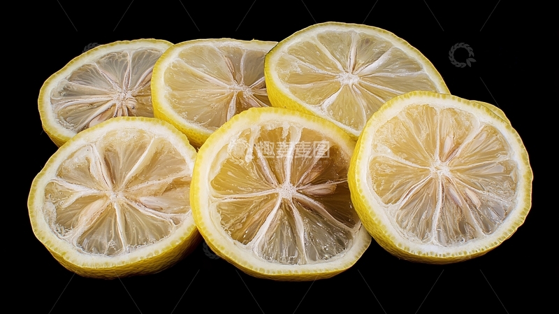 高清大图下载【趣麦麦图】黑背景柠檬