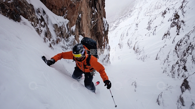 高清大图下载【趣麦麦图】冰瀑攀岩运动
