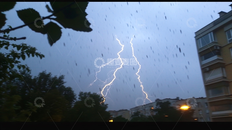 高清大图下载【趣麦麦图】霹雳一声雷