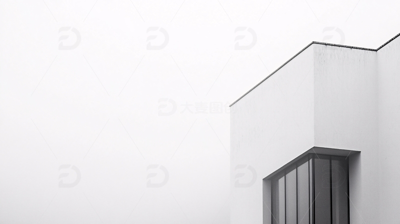 白色极简意境地产1