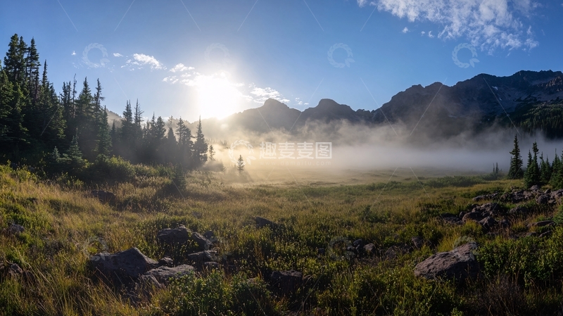 高清大图下载【趣麦麦图】晨雾全景