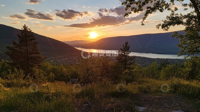 高清大图下载【趣麦麦图】星星峡日出2